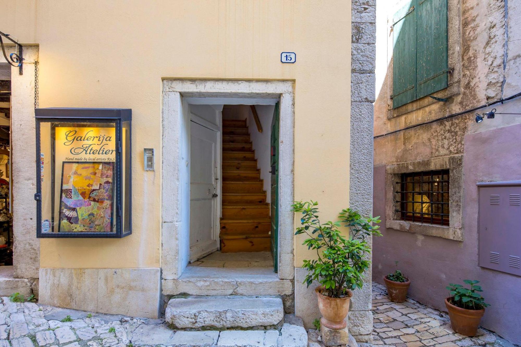 Dei Fiori Appartamento Rovigno